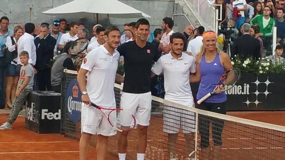 Il doppio Totti-Djokovic vs Florenzi-Wozniacki  finito 12-10.